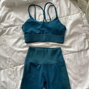 P’tula HB bra and short set